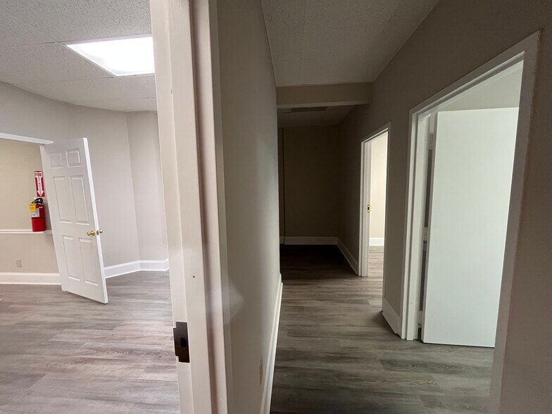 More Photos Of 685 Thornton Way, Lithia Springs Unknown For Lease