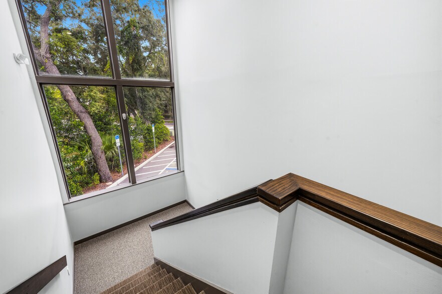 More Photos Of 238 N Westmonte Dr, Altamonte Springs Office For Lease