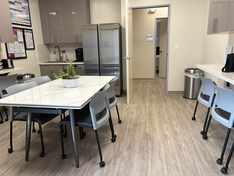 More Photos Of 105 N Bascom Ave, San Jose Medical For Lease