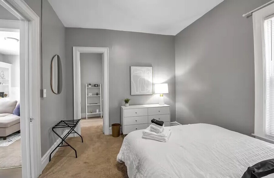 More Photos Of 115 Claremont Ave, Buffalo Multifamily For Sale