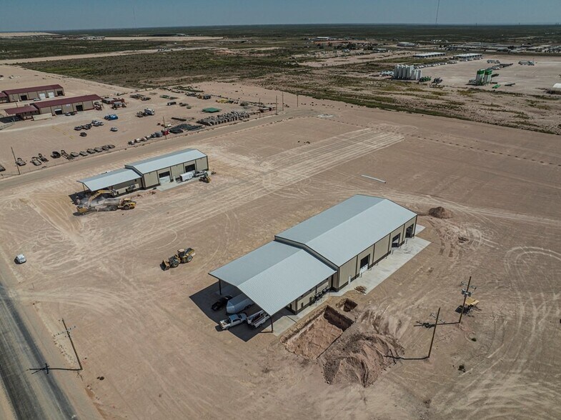 More Photos Of 16751 W Basin St, Odessa Warehouse For Lease