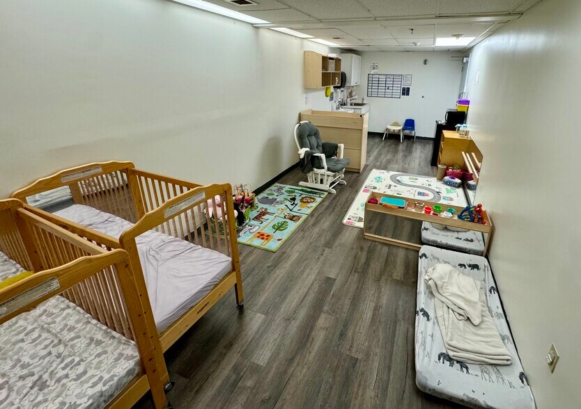 More Photos Of 68 Danbury Rd, New Milford Religious Facility For Lease