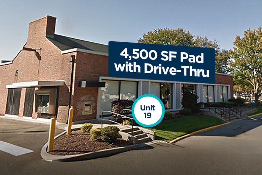 More Photos Of Manetto Hill Rd, Plainview Unknown For Lease