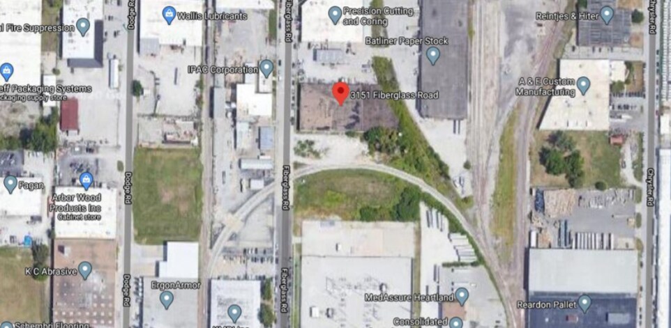 More Photos Of 3141-3151 Fiberglass Rd, Kansas City Warehouse For Lease
