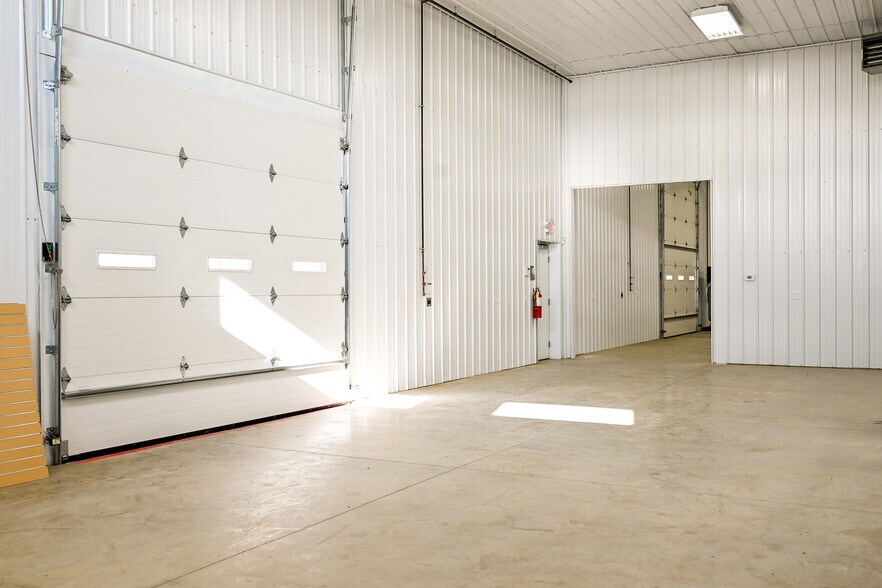 More Photos Of 23367 US 23, Circleville Industrial For Lease