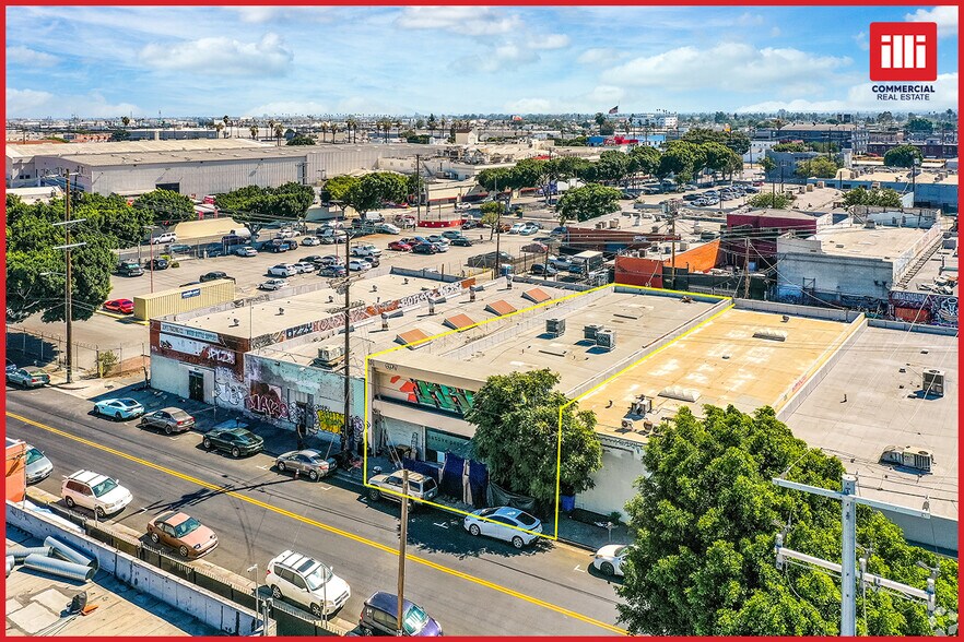 More Photos Of 1150 E 12th St, Los Angeles Showroom For Sale