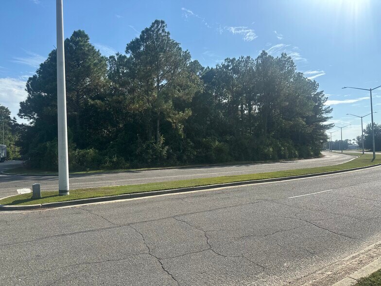 More Photos Of John Hill Blvd & US 49, Gulfport Land For Sale
