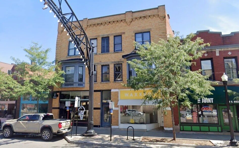 Primary Photo Of 1190 N High St, Columbus Storefront Retail Residential For Lease
