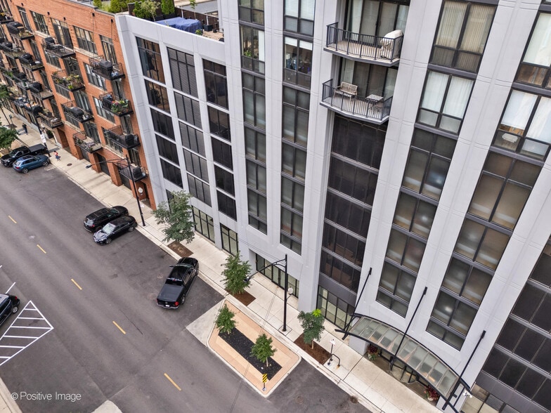 More Photos Of 435 W Erie St, Chicago Apartments For Sale
