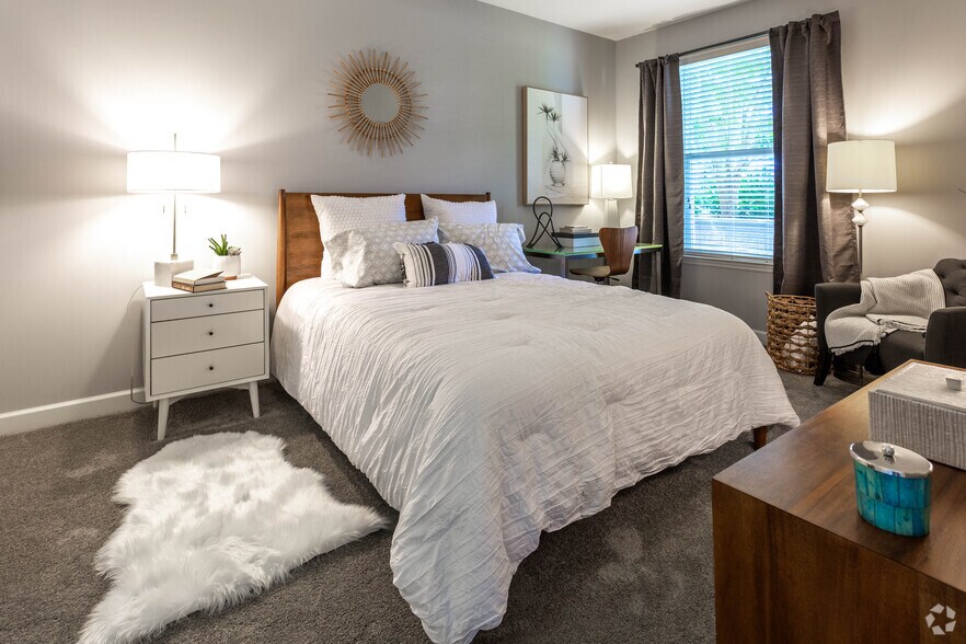 More Photos Of 1 Village Grn, Patchogue Apartments For Lease