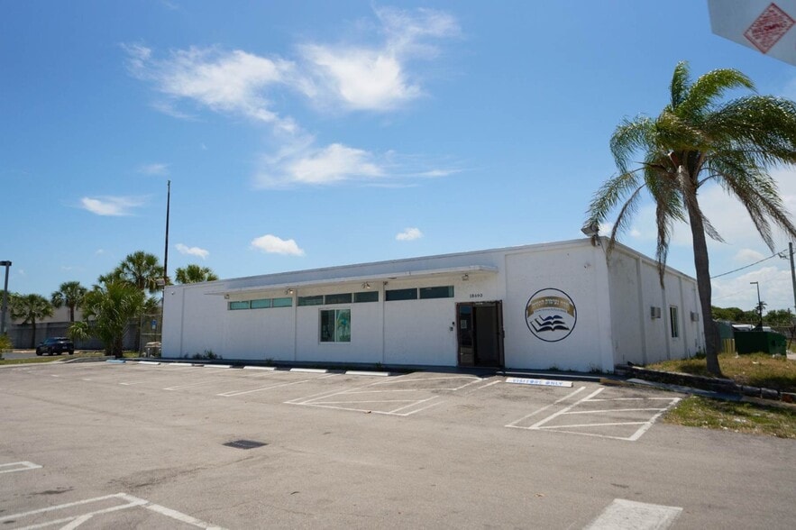 More Photos Of 18690 NW 2nd Ave, Miami Medical For Lease