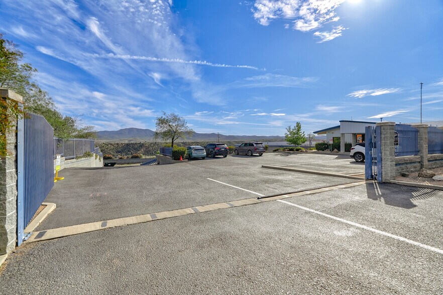 More Photos Of 9500 E Lorna Ln, Prescott Valley Specialty For Sale