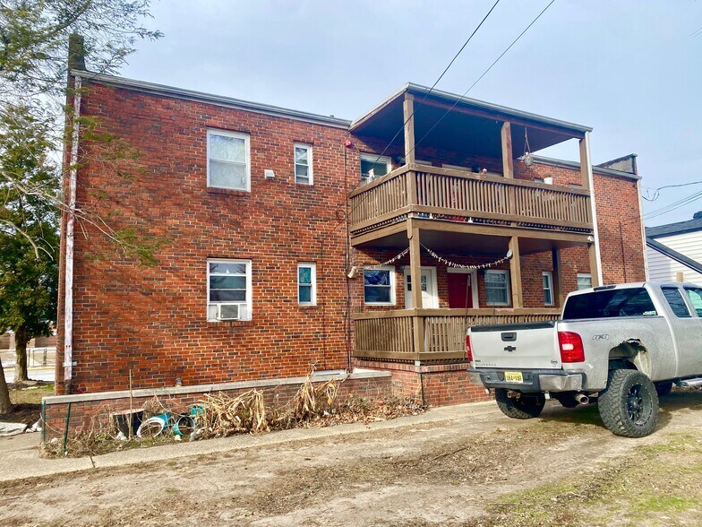 More Photos Of 311 Broadway, Laurel Springs Apartments For Sale