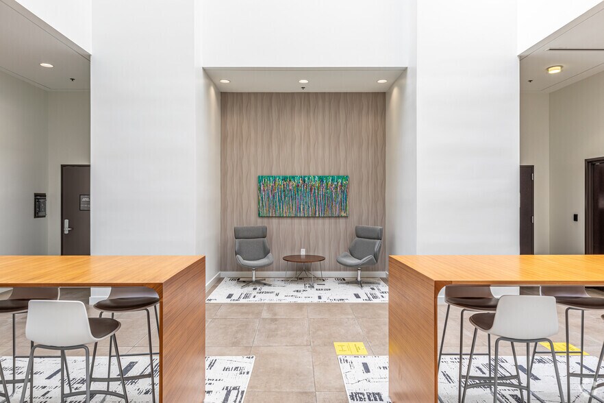 More Photos Of 12770 High Bluff Dr, San Diego Office For Lease