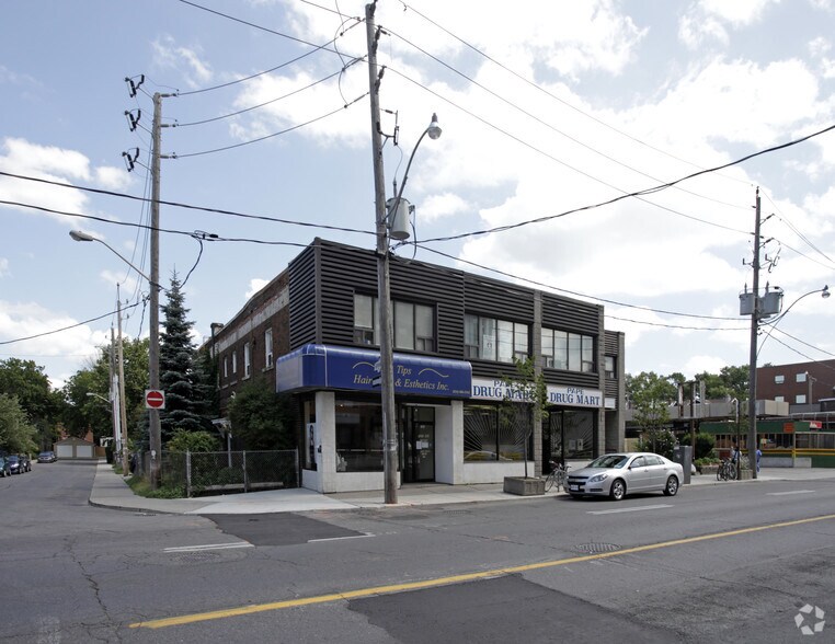 More Photos Of 751-757 Pape Ave, Toronto Storefront Retail Office For Lease