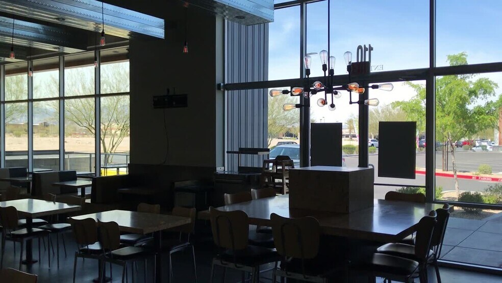 More Photos Of 7090 S Rainbow Blvd, Las Vegas General Retail For Lease