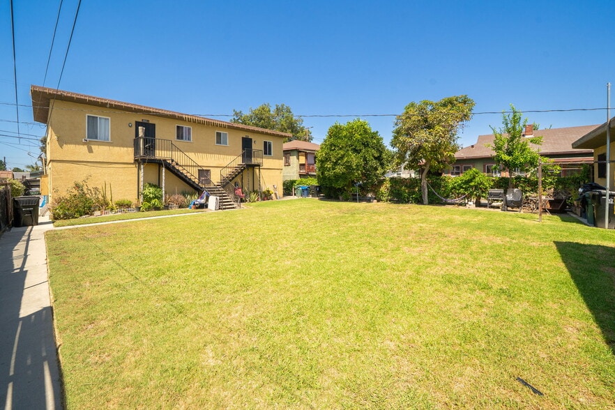 More Photos Of 5917 Converse Ave, Los Angeles Multifamily For Sale