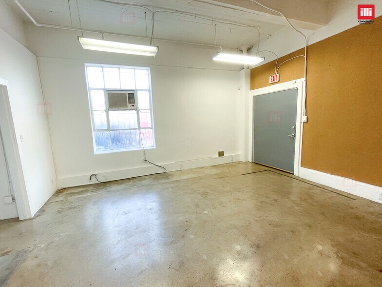 More Photos Of 1050-1054 N Cahuenga Blvd, Los Angeles Showroom For Lease