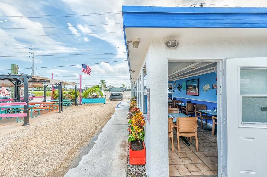 More Photos Of 1240 Overseas Hwy, Marathon Restaurant For Sale