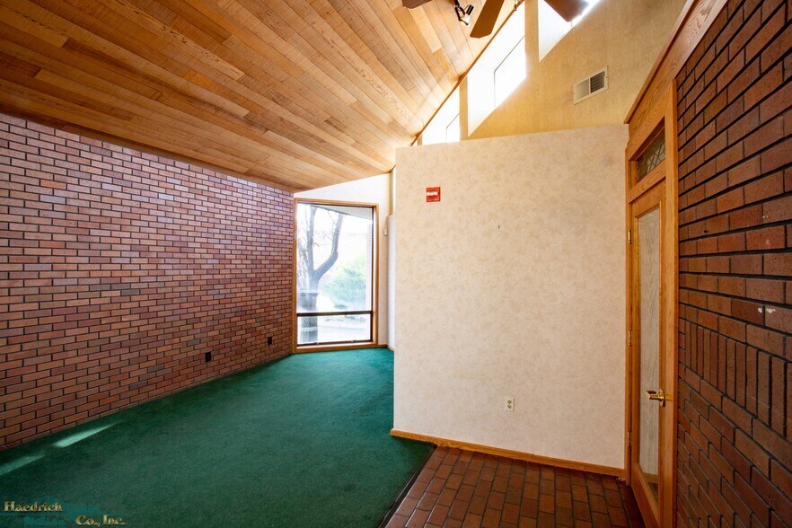 More Photos Of 2650 Edith Ave, Redding Medical For Sale