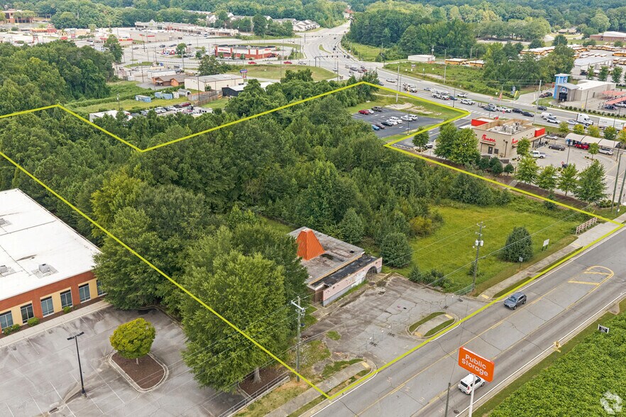 More Photos Of 5922 Fairburn Rd, Douglasville Land For Sale
