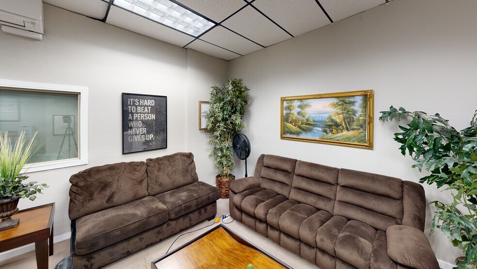 More Photos Of 12178 Tributary Point Dr, Rancho Cordova Freestanding For Sale