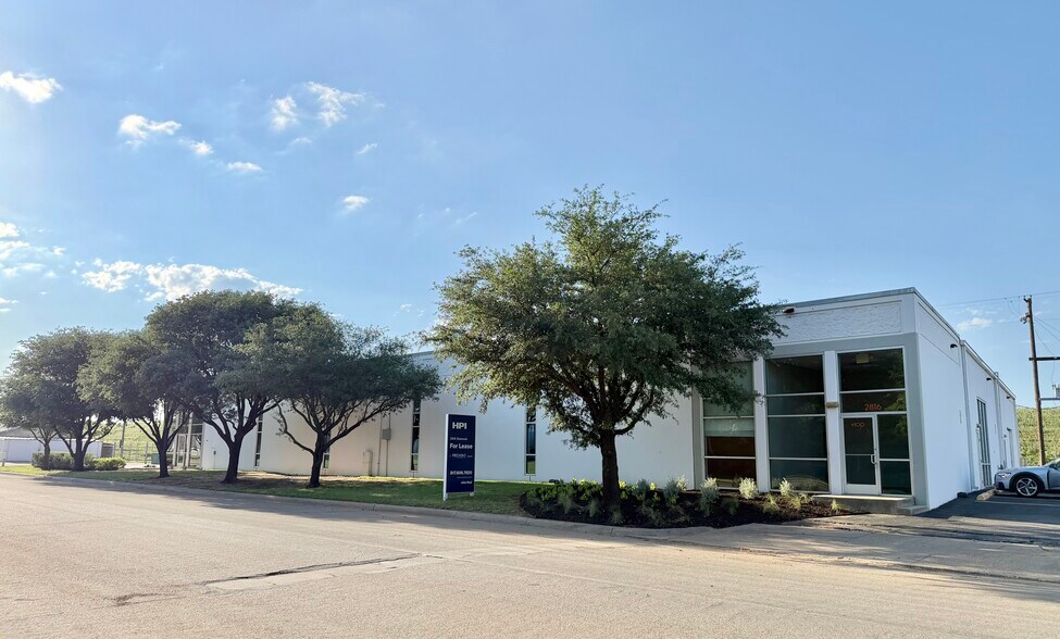 More Photos Of 2816 Shamrock Ave, Fort Worth Loft Creative Space For Lease