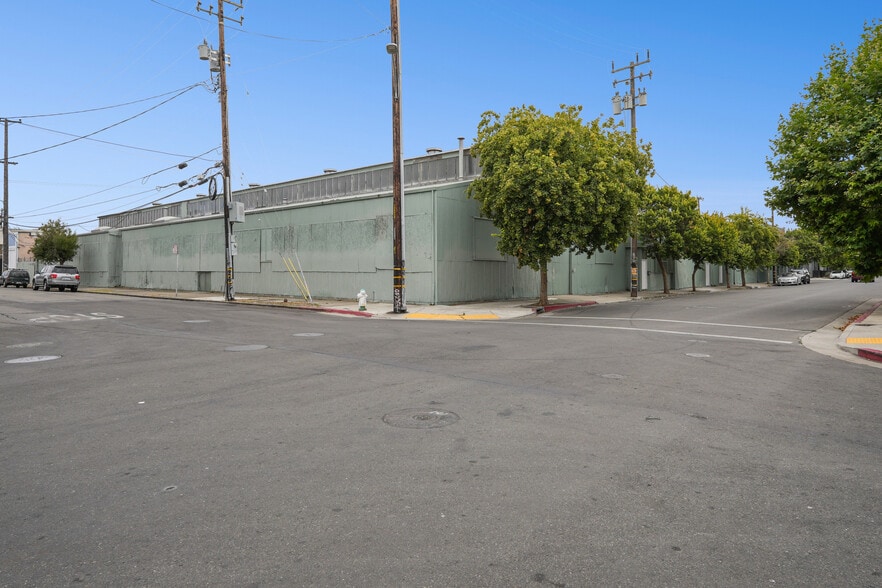 More Photos Of 1500 Wood St, Oakland Unknown For Lease