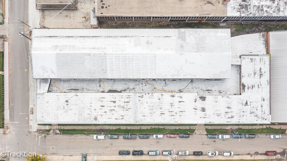 More Photos Of 900 S Campbell Ave, Chicago Warehouse For Sale