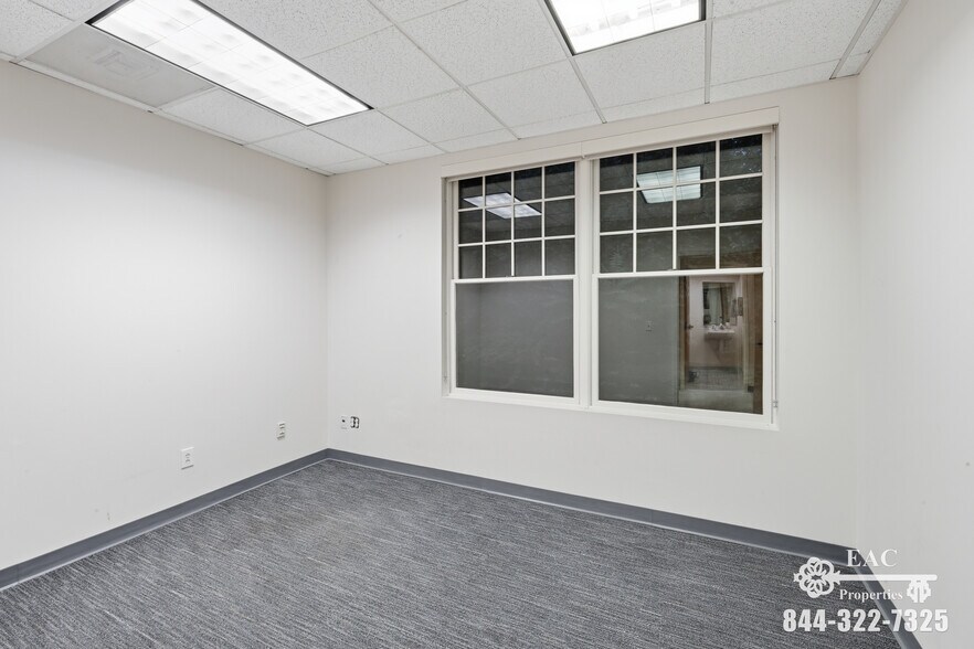 More Photos Of 887 Bridgeport Ave, Shelton Medical For Lease