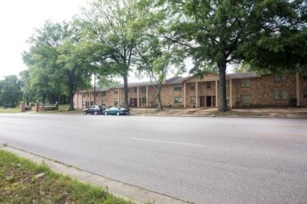 More Photos Of 3081 St. Charles Dr, Memphis Apartments For Sale