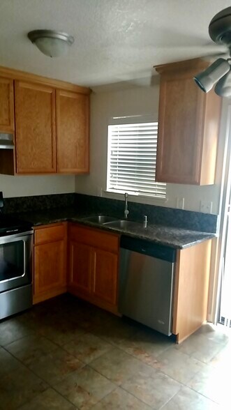 More Photos Of 2747 24th St, Sacramento Multifamily For Sale