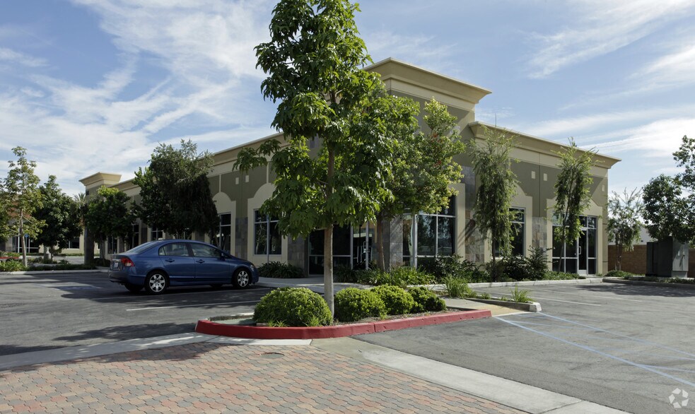 More Photos Of 1865 W Redlands Blvd, Redlands Office For Sale