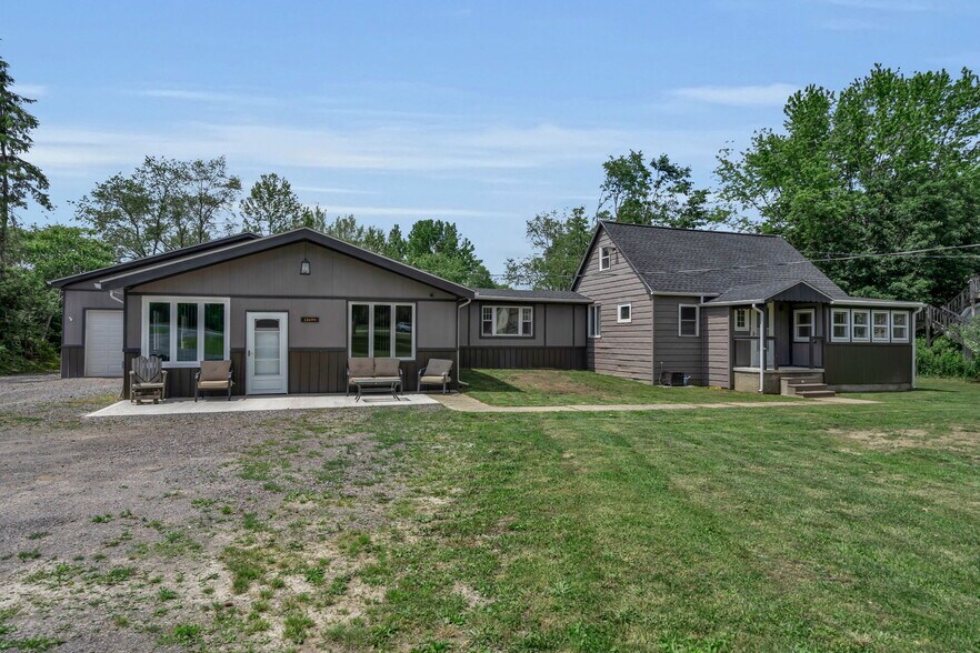 Primary Photo Of 12694 Route 39 Rd, Chaffee Flex For Sale