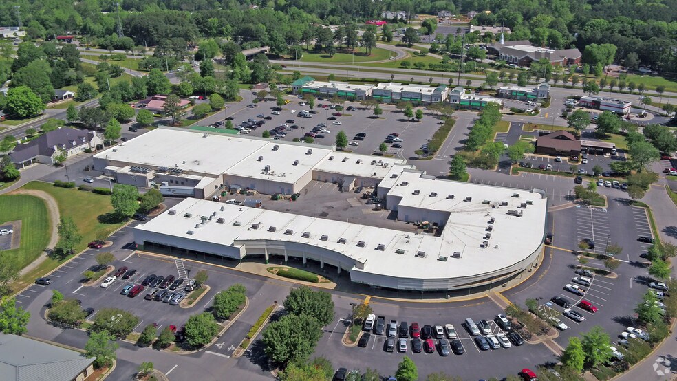 More Photos Of 1303-1339 5th Ave, Garner General Retail For Lease
