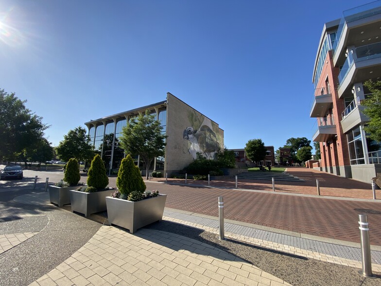 More Photos Of 100 Saint Ann St, Owensboro Office For Lease