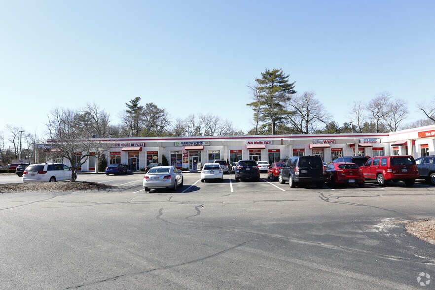 More Photos Of 319-347 Centre Ave, Rockland Storefront Retail Office For Lease