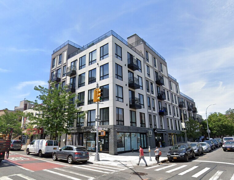 Primary Photo Of 276 Nostrand Ave, Brooklyn Apartments For Lease