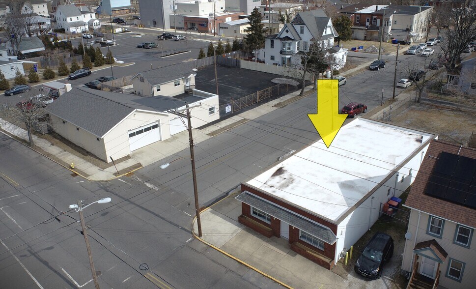 More Photos Of 427 Buck St, Millville Auto Repair For Sale