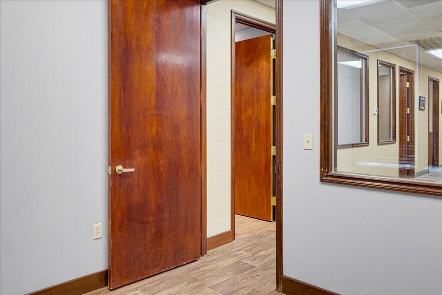 More Photos Of 4431 S Eastern Ave, Las Vegas Medical For Lease