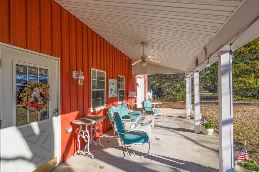 More Photos Of 19 Middle Rd, Hammonton Specialty For Sale