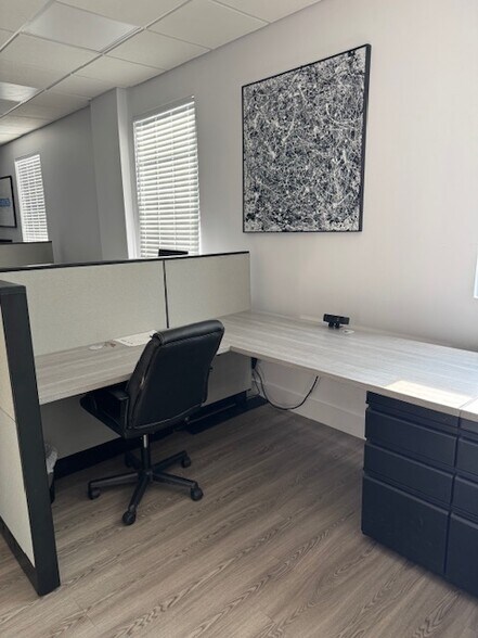 More Photos Of 844 McCarter Highway, Newark Office For Lease