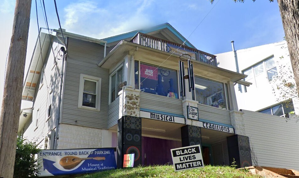 More Photos Of 7010 Westmoreland Ave, Takoma Park General Retail For Sale