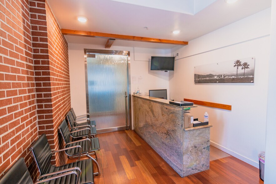 More Photos Of 1321 Post Ave, Torrance Loft Creative Space For Lease