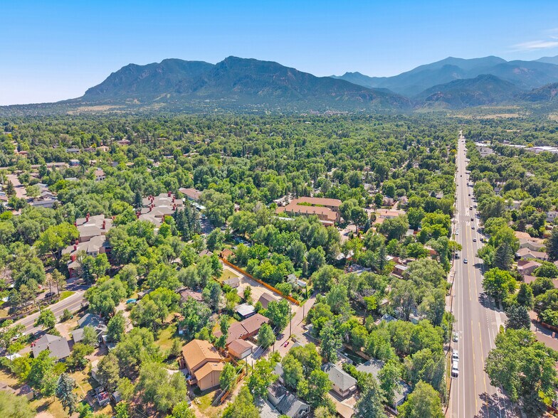 More Photos Of 126 W Cheyenne Rd, Colorado Springs Apartments For Sale