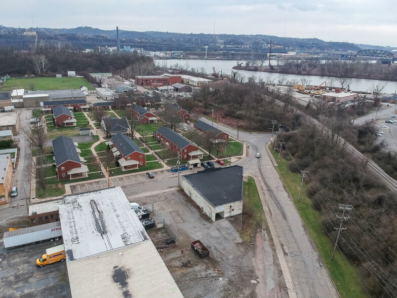More Photos Of 97 Helen St, McKees Rocks Warehouse For Sale