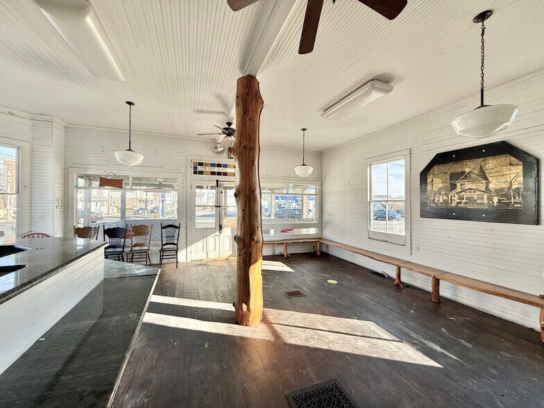 More Photos Of 55 Chestnut St, Elmer Convenience Store For Sale