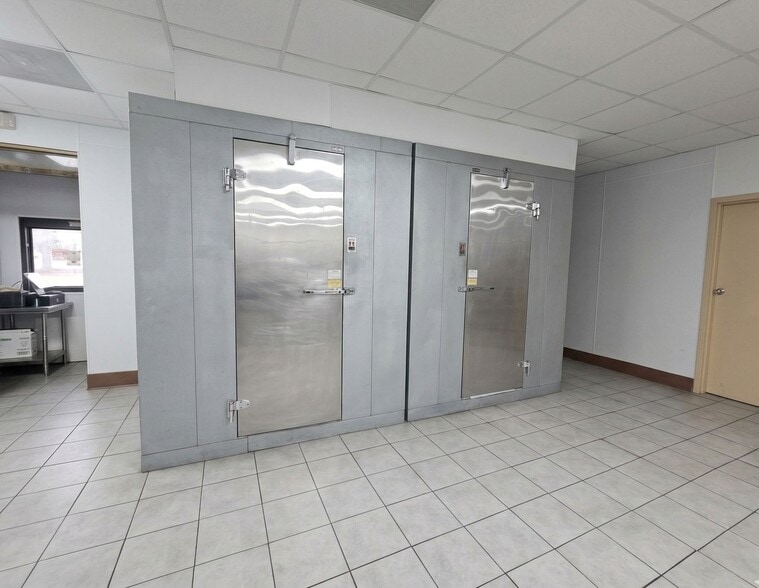 More Photos Of 9343 Lem Turner Rd, Jacksonville Fast Food For Sale