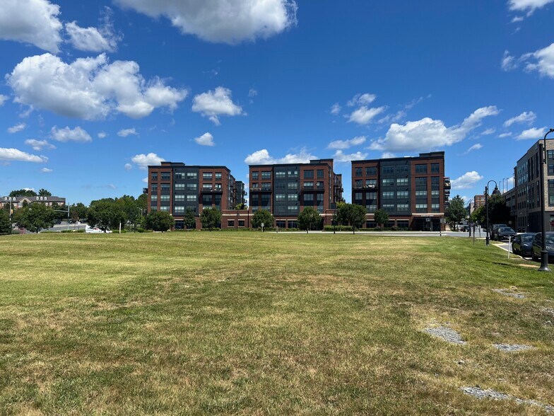 More Photos Of 503 Copley Pl, Gaithersburg Land For Lease