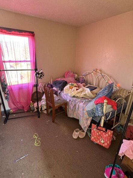 More Photos Of 509 Last Resort Ct, Cumberland Multifamily For Sale
